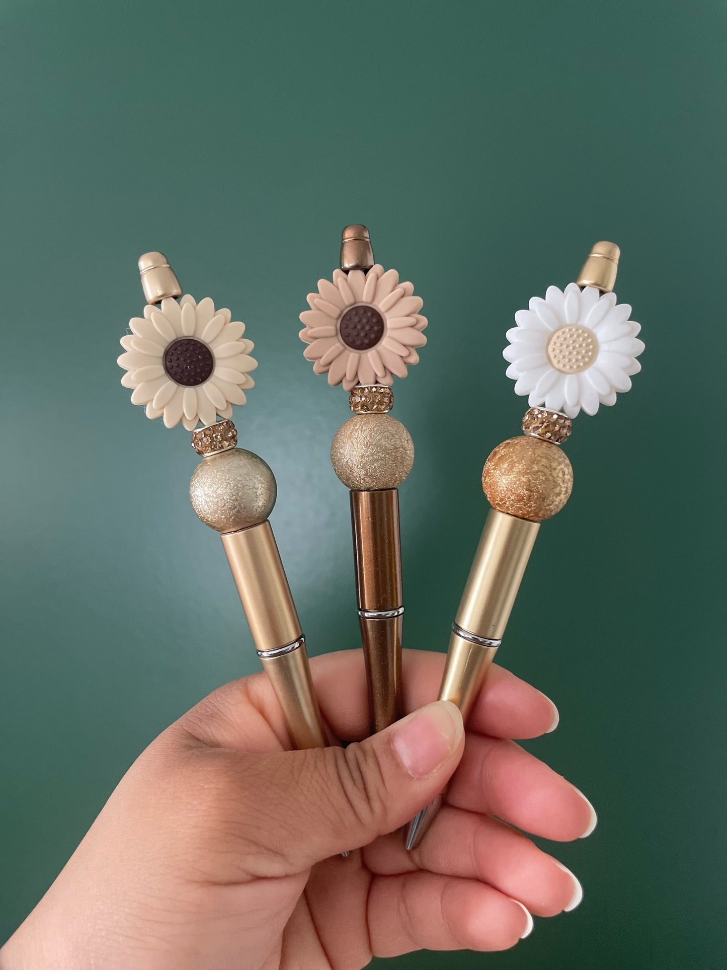 Vintage Flowers Pens